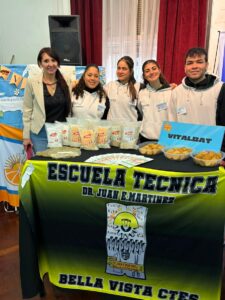 Representantes de la UNNE en Emprende U 2026